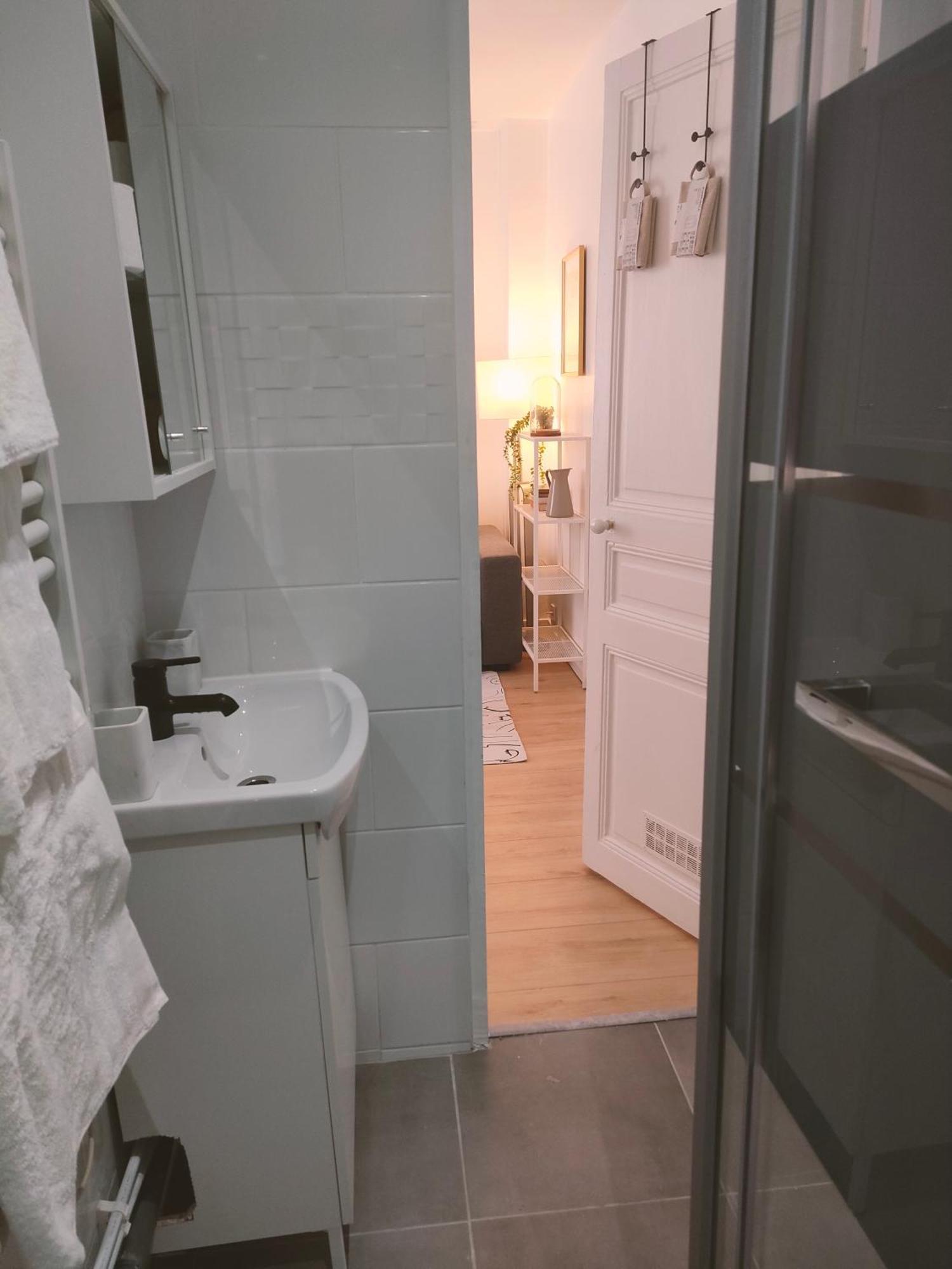 Appartement Proche De Paris Canal,Disney, Netflix Aulnay-sous-Bois Exterior foto
